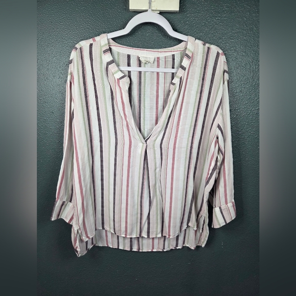 LOFT Tops - LOFT Womans Striped V-Neck Blouse in Pink, Green & Cream Size Large